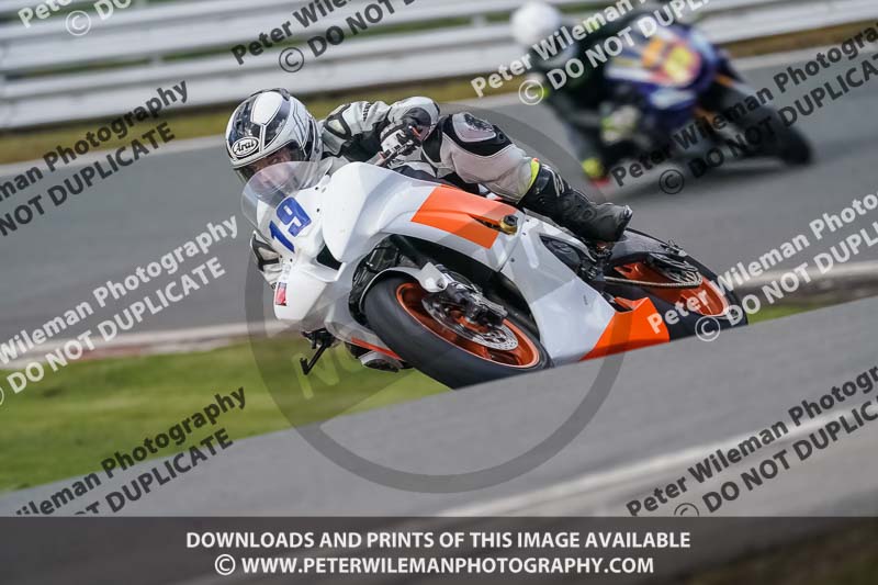 anglesey;brands hatch;cadwell park;croft;donington park;enduro digital images;event digital images;eventdigitalimages;mallory;no limits;oulton park;peter wileman photography;racing digital images;silverstone;snetterton;trackday digital images;trackday photos;vmcc banbury run;welsh 2 day enduro
